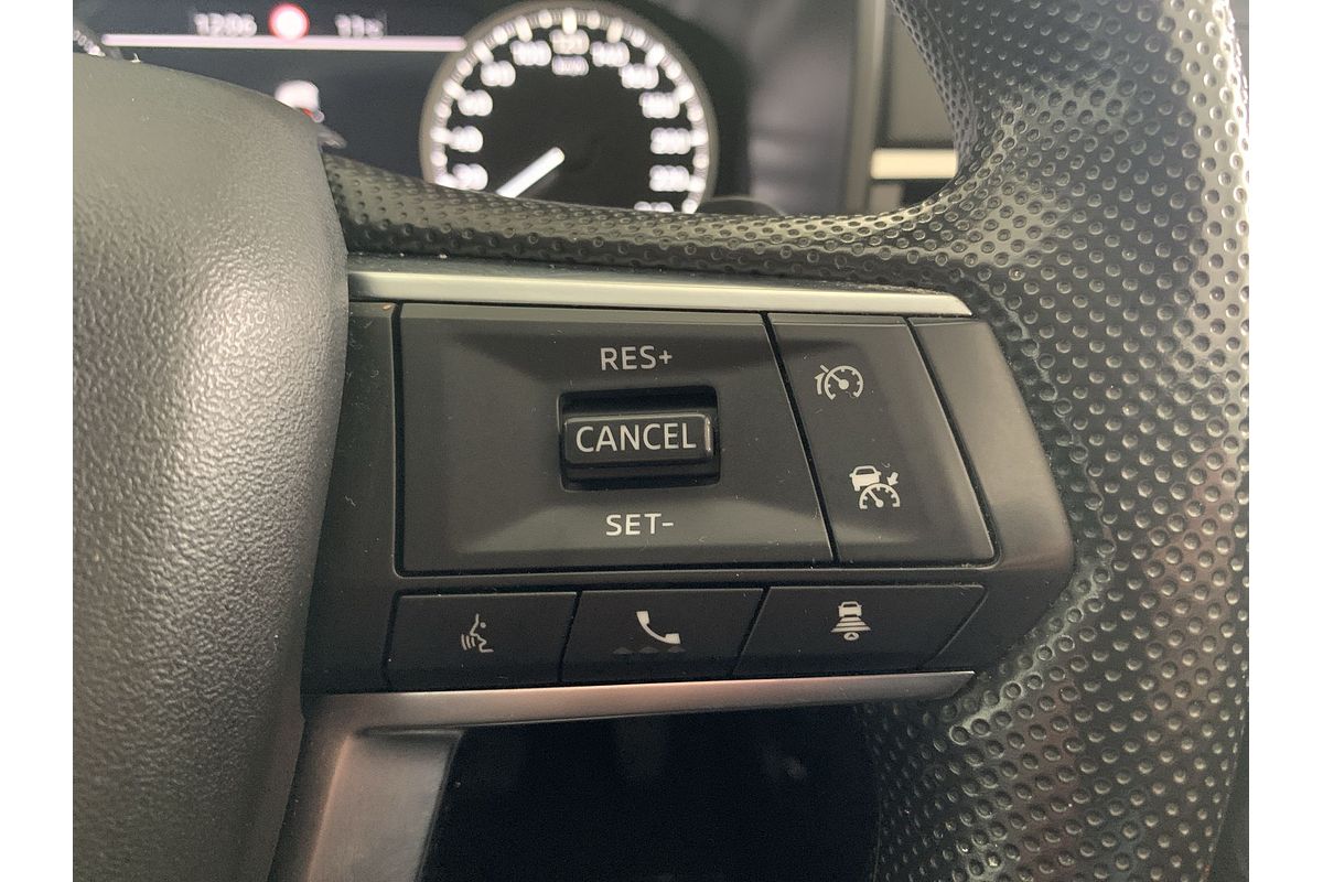 2023 Mitsubishi Outlander ES ZM