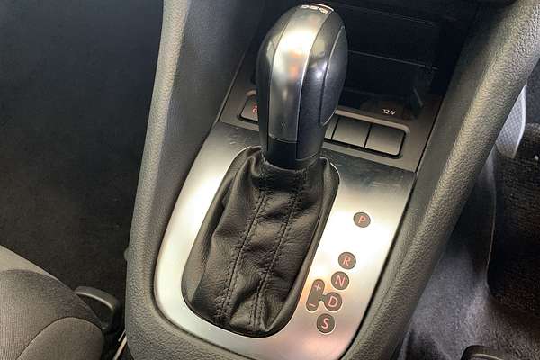 2012 Volkswagen Golf 77TSI VI