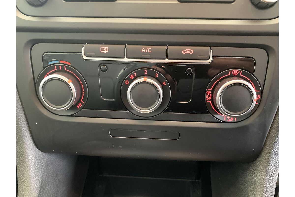 2012 Volkswagen Golf 77TSI VI