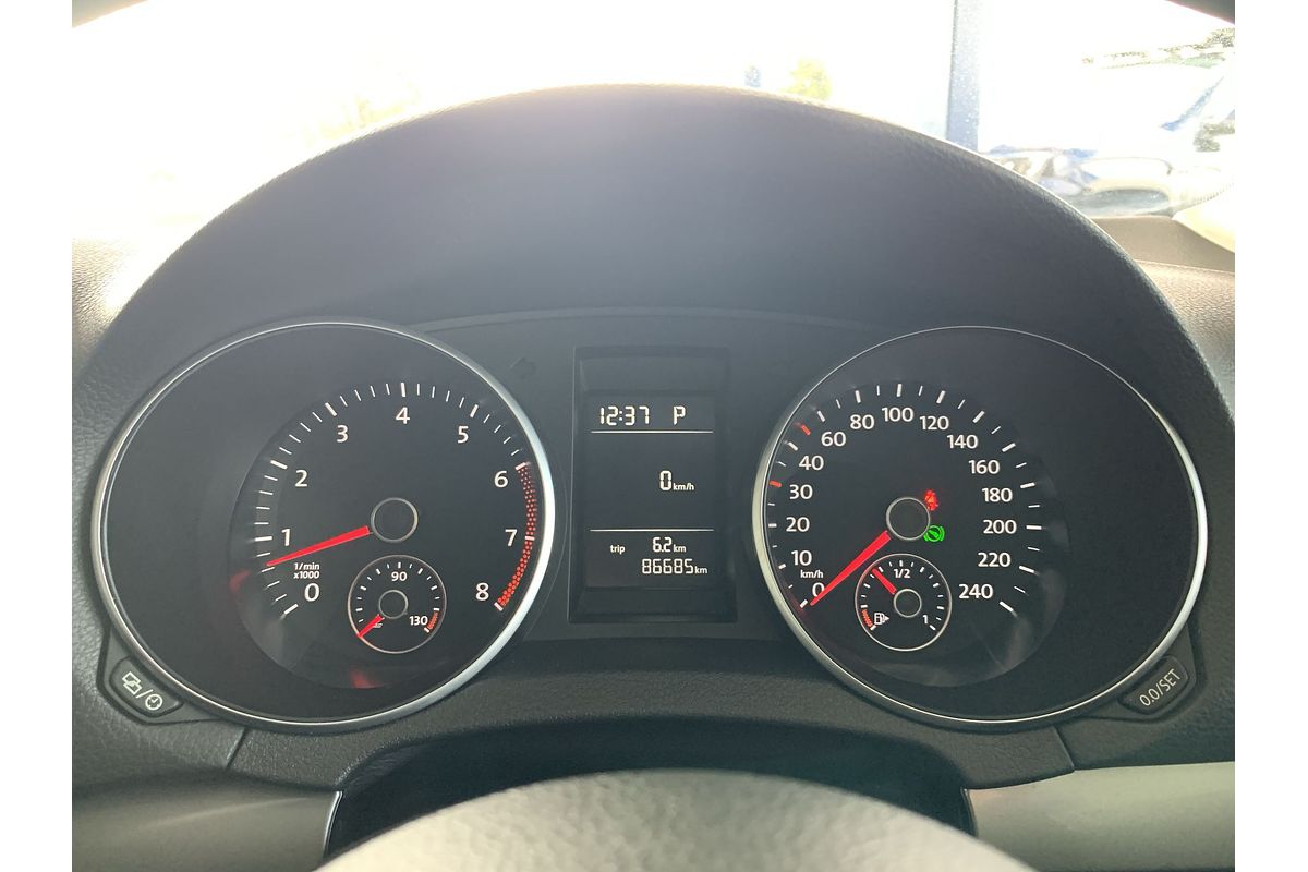 2012 Volkswagen Golf 77TSI VI