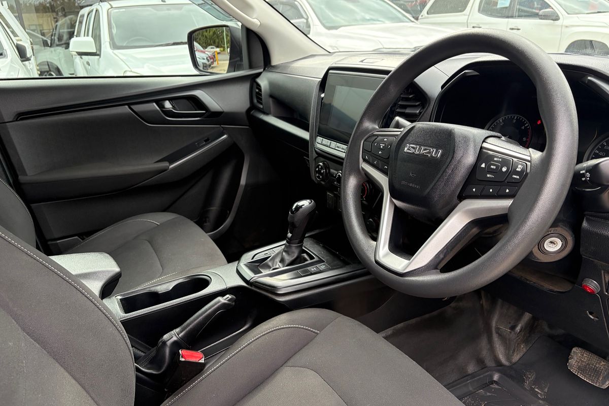 2022 Isuzu D-MAX SX 4X4