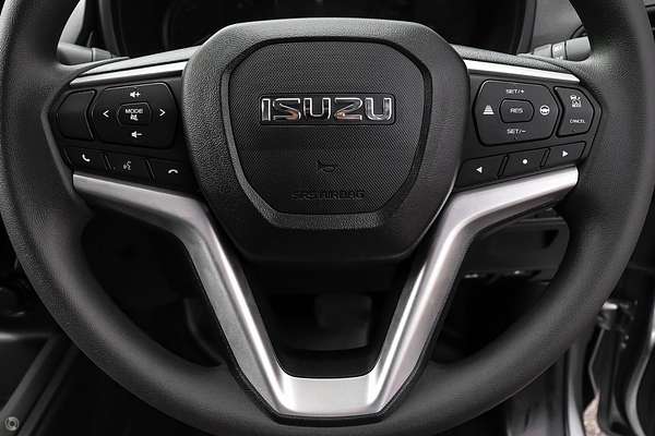 2025 Isuzu D-MAX LS-M 4X4
