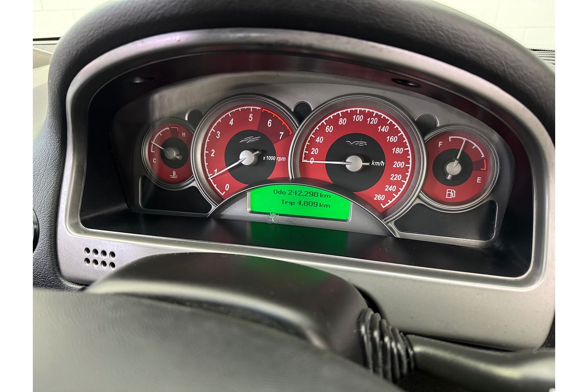 2002 Holden COMMODORE VY SS 5.7 V8 MANUAL
