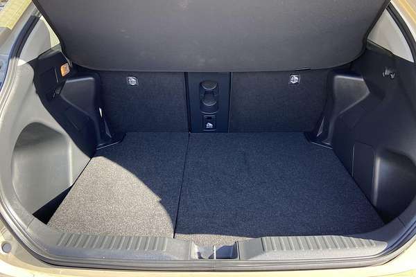 2023 Toyota Yaris Cross GXL MXPJ10R