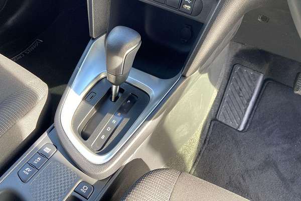 2023 Toyota Yaris Cross GXL MXPJ10R