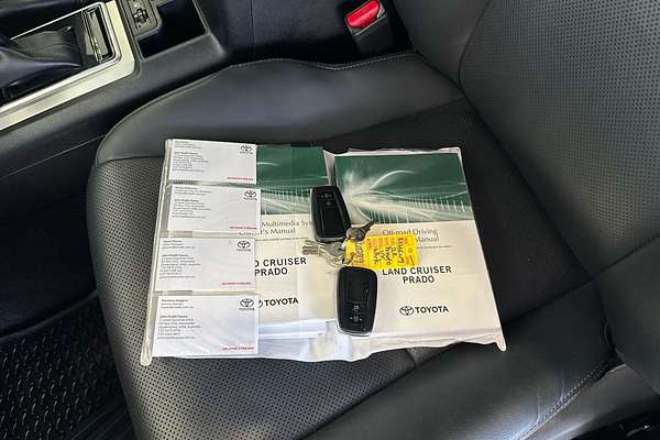2022 Toyota Landcruiser Prado VX GDJ150R
