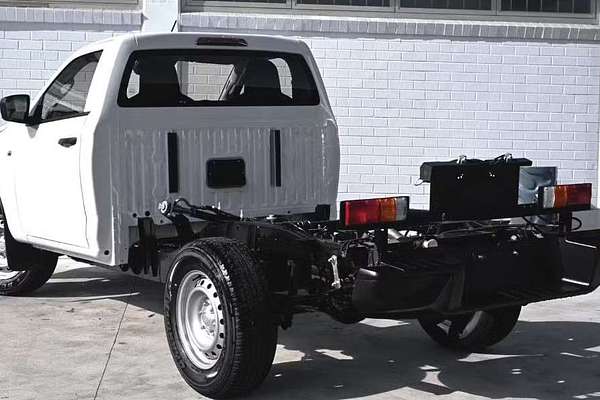 2025 Isuzu D-MAX SX High Ride Rear Wheel Drive