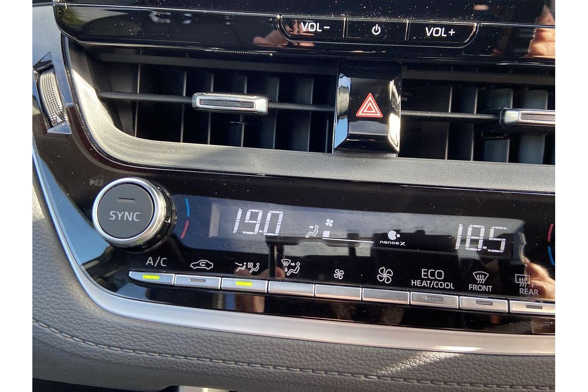 2025 Toyota Corolla Cross Atmos MXGH15R