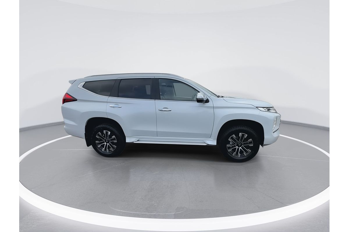 2022 Mitsubishi Pajero Sport GLS QF