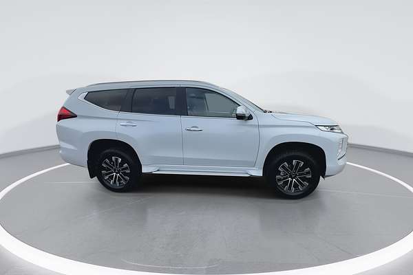 2022 Mitsubishi Pajero Sport GLS QF