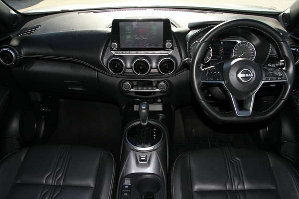 2023 Nissan JUKE ST-L F16
