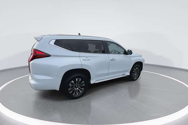 2022 Mitsubishi Pajero Sport GLS QF