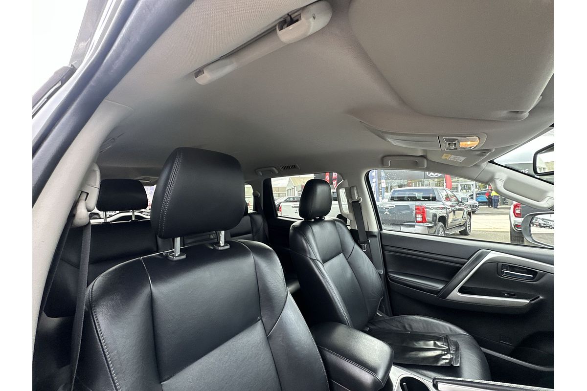 2022 Mitsubishi Pajero Sport GLS QF