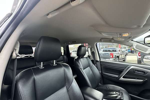 2022 Mitsubishi Pajero Sport GLS QF