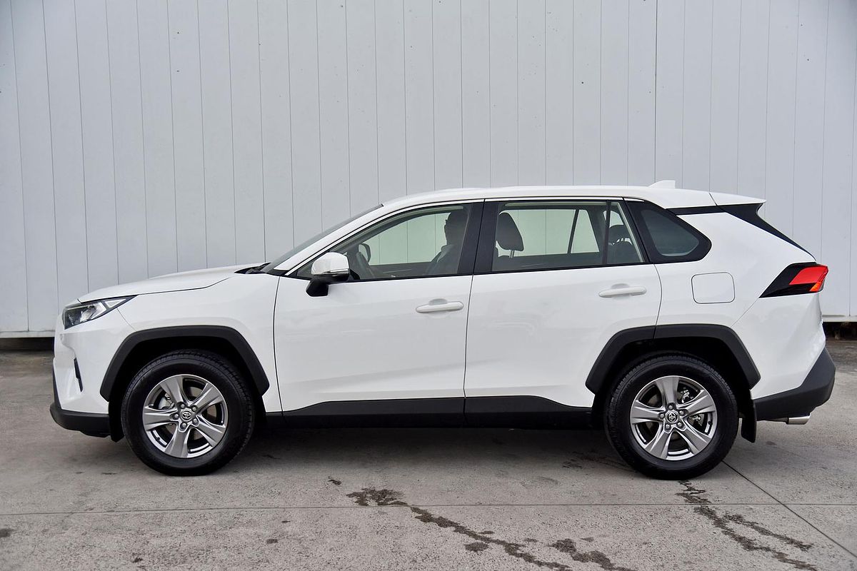 2024 Toyota RAV4 GX MXAA52R