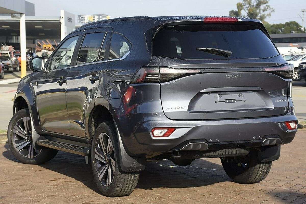 2025 Isuzu MU-X LS-T
