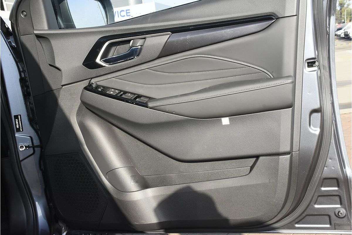 2025 Isuzu MU-X LS-T