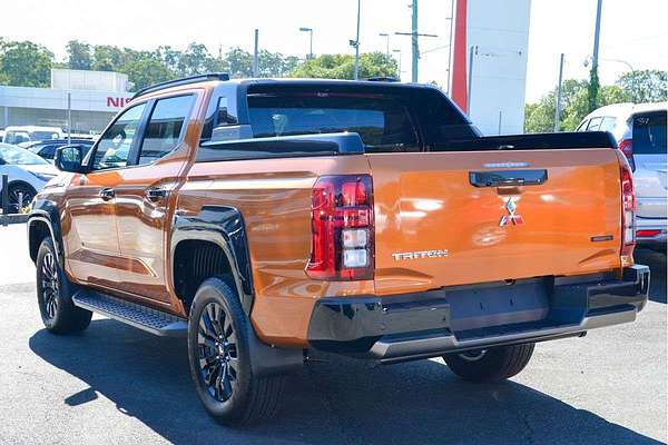 2025 Mitsubishi Triton GSR MV 4X4