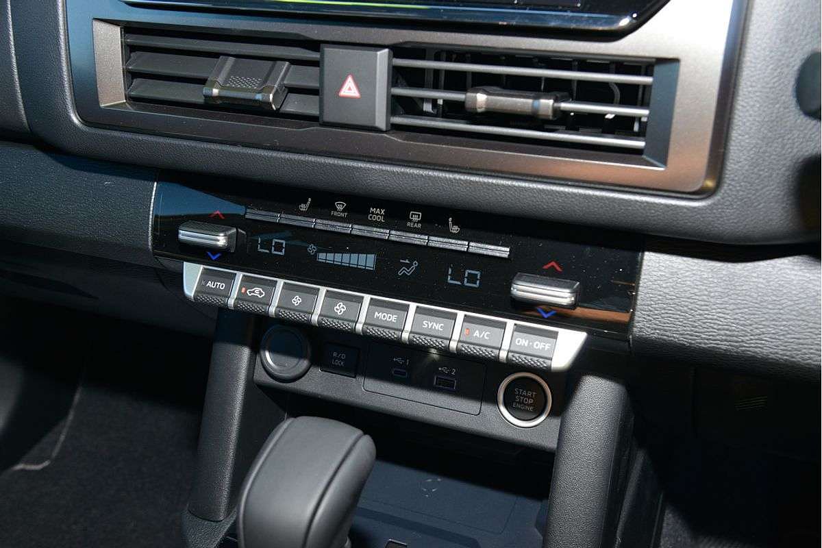 2025 Mitsubishi Triton GSR MV 4X4