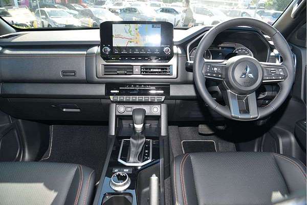 2025 Mitsubishi Triton GSR MV 4X4