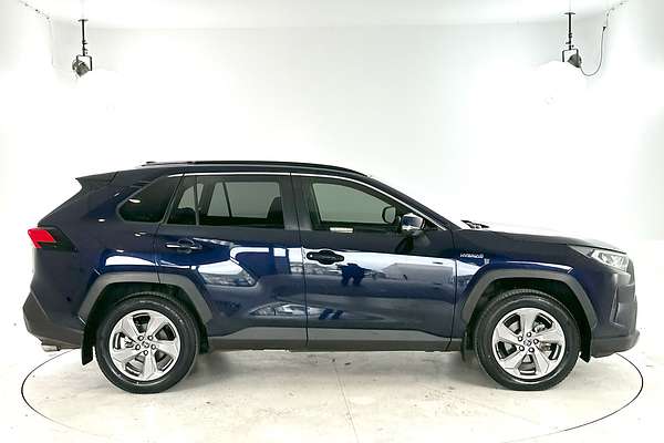 2021 Toyota RAV4 GXL AXAH54R