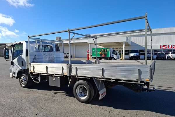 2014 Isuzu N Series NPR 200/275 Premium 4x2