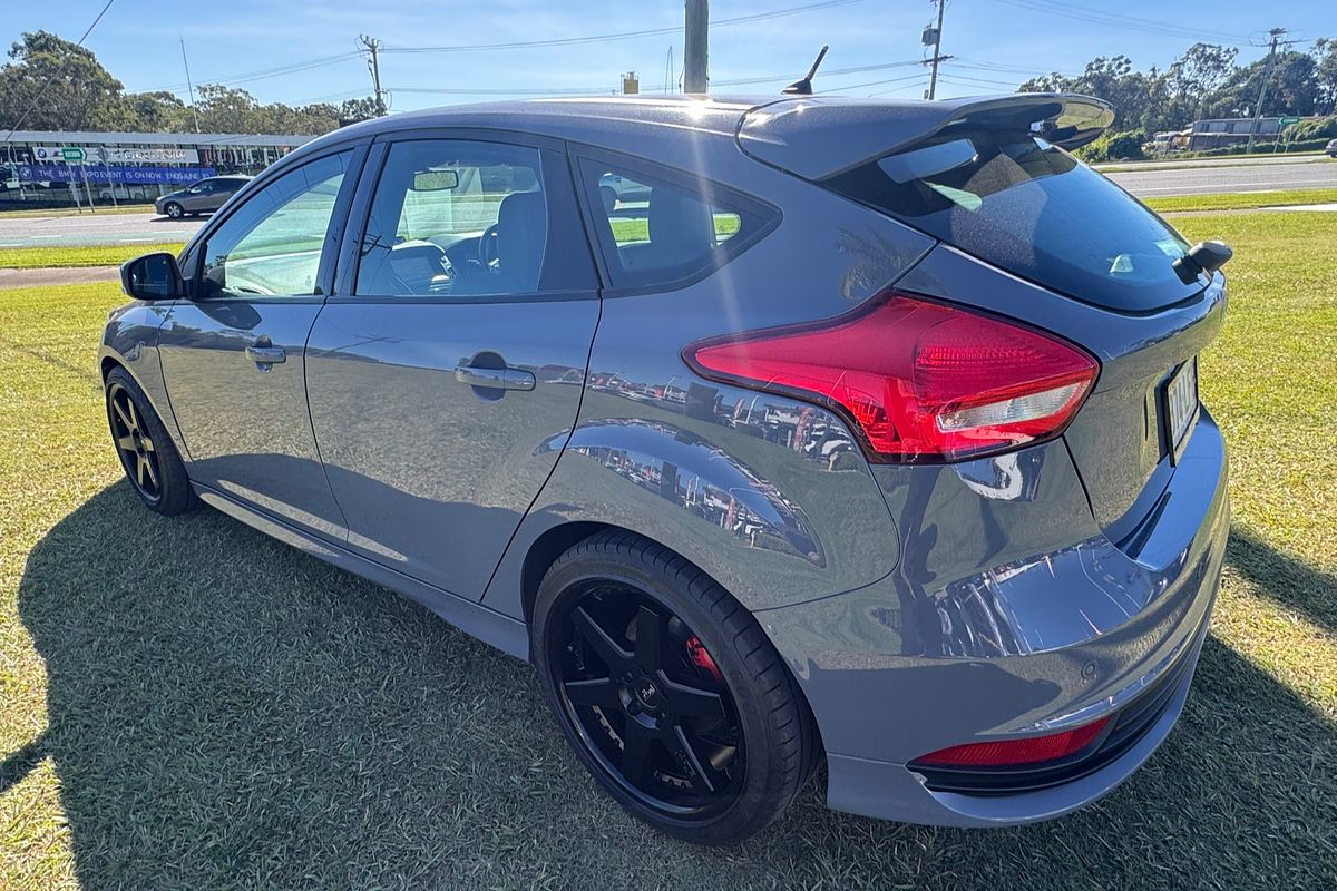 2016 Ford Focus ST LZ