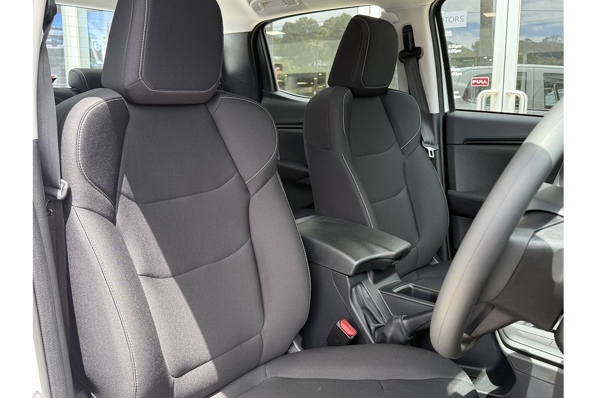 2025 Isuzu D-MAX SX 4X4