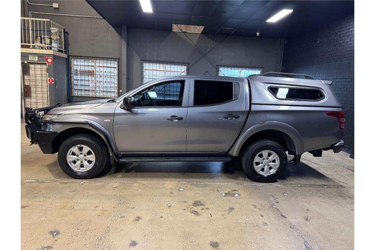 2016 Mitsubishi Triton GLX+ MQ 4X4