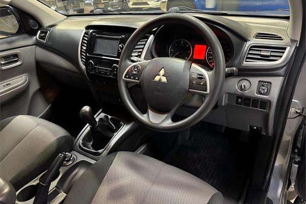 2016 Mitsubishi Triton GLX+ MQ 4X4