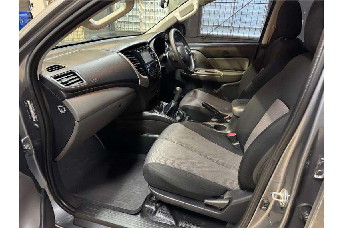 2016 Mitsubishi Triton GLX+ MQ 4X4