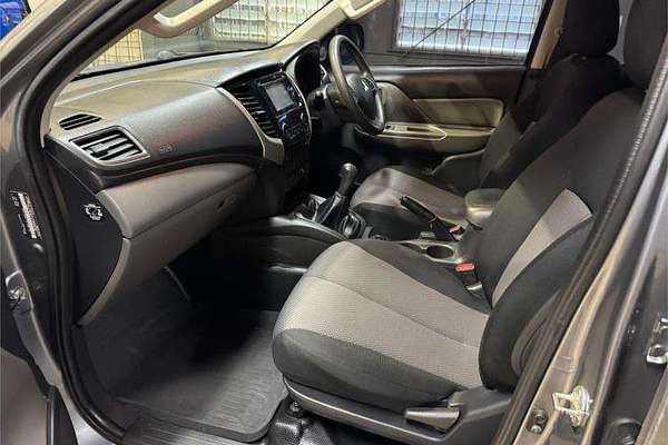 2016 Mitsubishi Triton GLX+ MQ 4X4