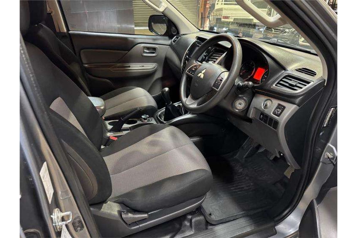2016 Mitsubishi Triton GLX+ MQ 4X4