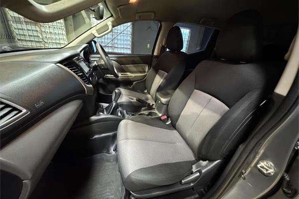 2016 Mitsubishi Triton GLX+ MQ 4X4