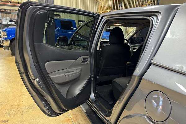 2016 Mitsubishi Triton GLX+ MQ 4X4