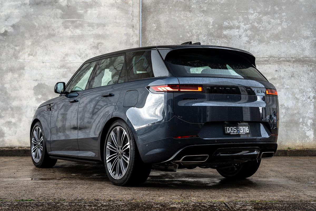 2025 Land Rover Range Rover Sport PHEV P460e Dynamic HSE L461