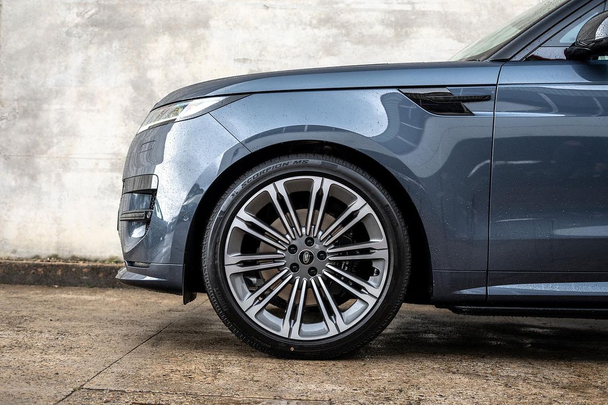 2025 Land Rover Range Rover Sport PHEV P460e Dynamic HSE L461