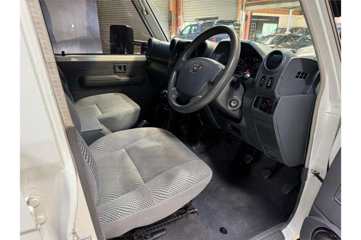 2014 Toyota Landcruiser GXL VDJ79R 4X4