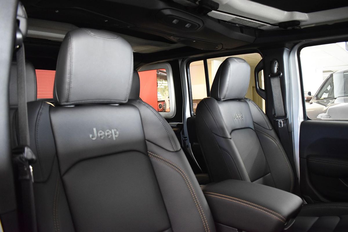 2024 Jeep Wrangler Unlimited Overland JL