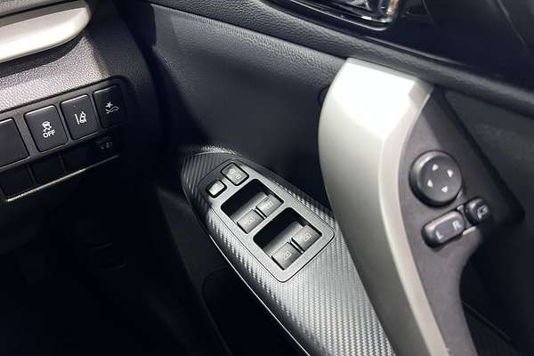 2023 Mitsubishi Eclipse Cross LS YB
