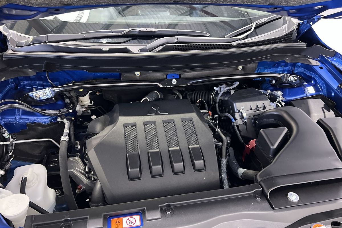 2023 Mitsubishi Eclipse Cross LS YB
