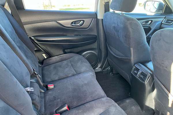 2016 Nissan X-TRAIL ST T32