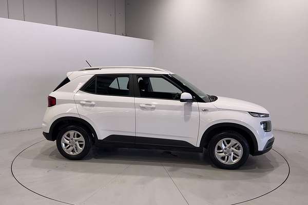 2023 Hyundai Venue QX.V5