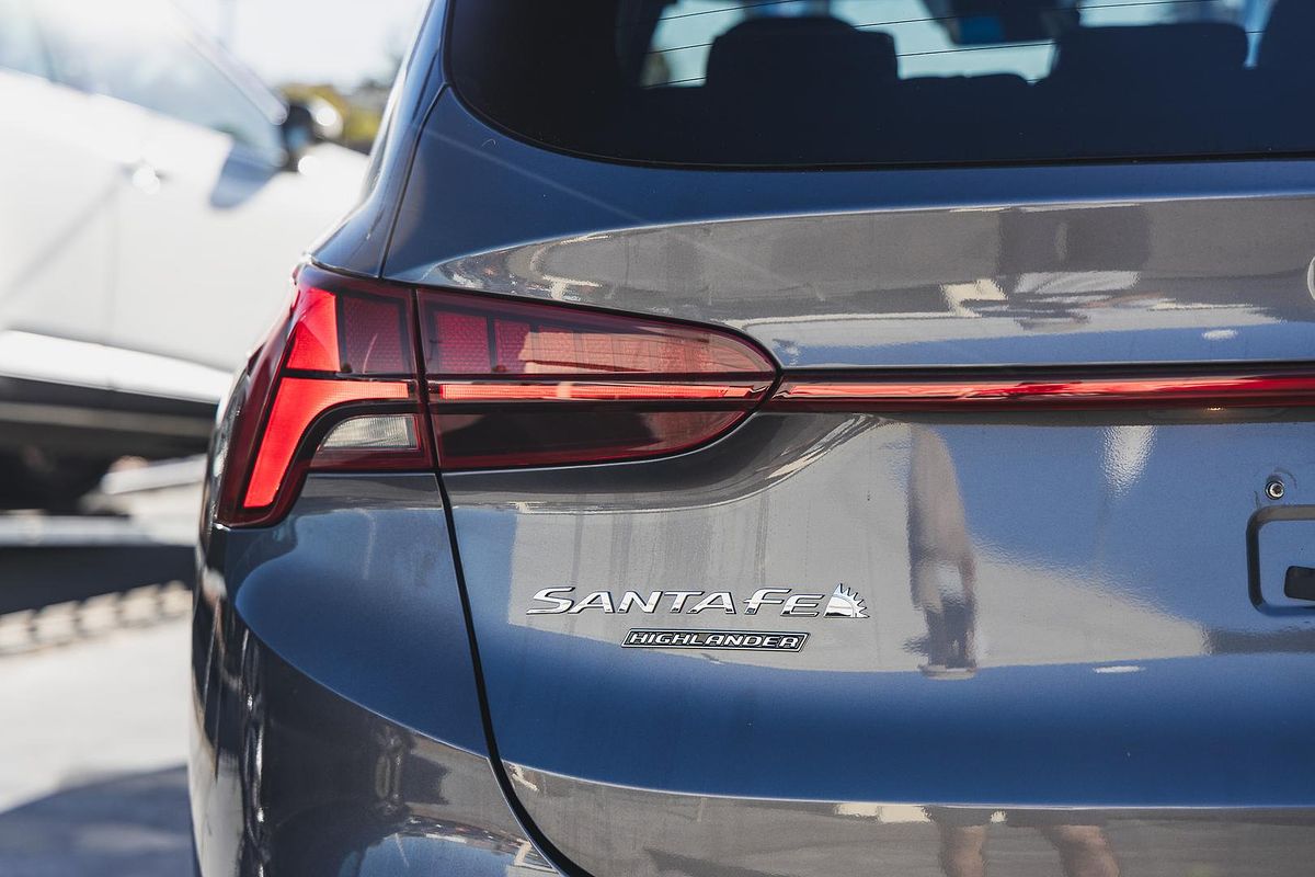 2023 Hyundai Santa Fe Hybrid Highlander TM.V4