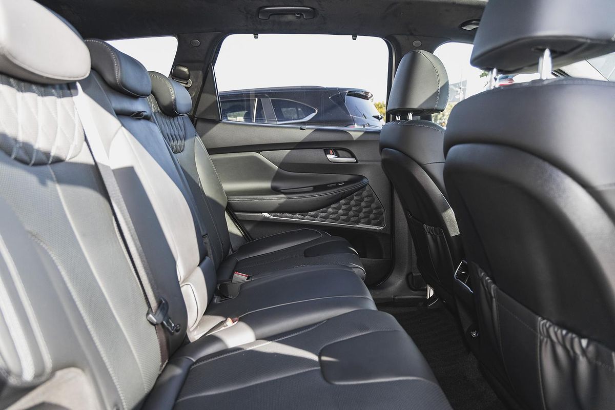 2023 Hyundai Santa Fe Hybrid Highlander TM.V4