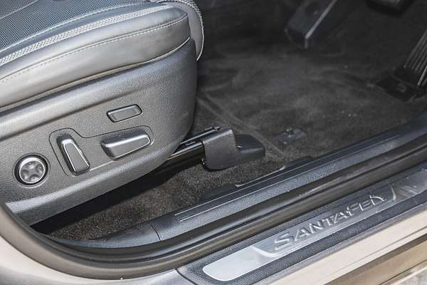 2023 Hyundai Santa Fe Hybrid Highlander TM.V4