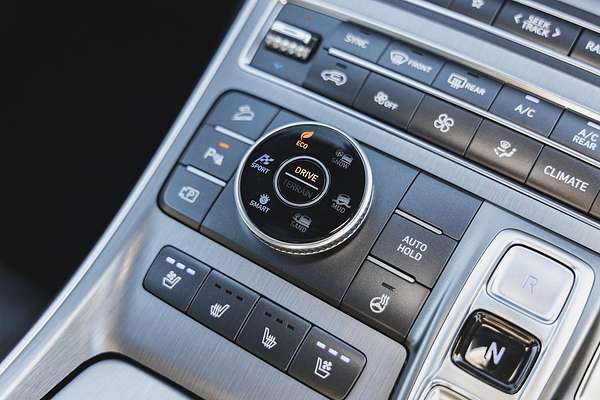 2023 Hyundai Santa Fe Hybrid Highlander TM.V4