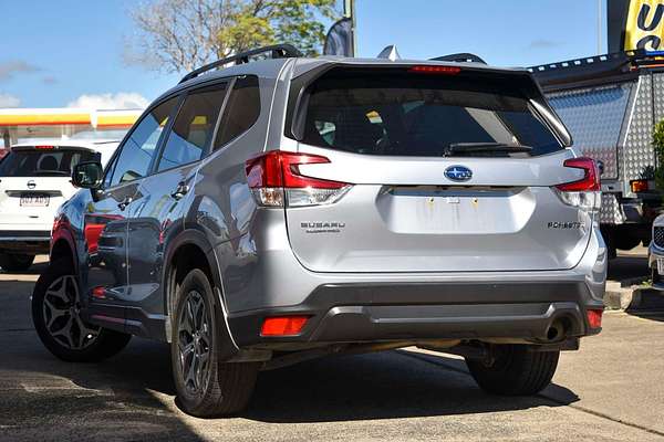 2022 Subaru Forester 2.5i S5