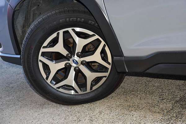 2022 Subaru Forester 2.5i S5