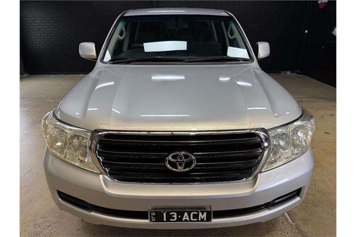 2010 Toyota Landcruiser GXL UZJ200R